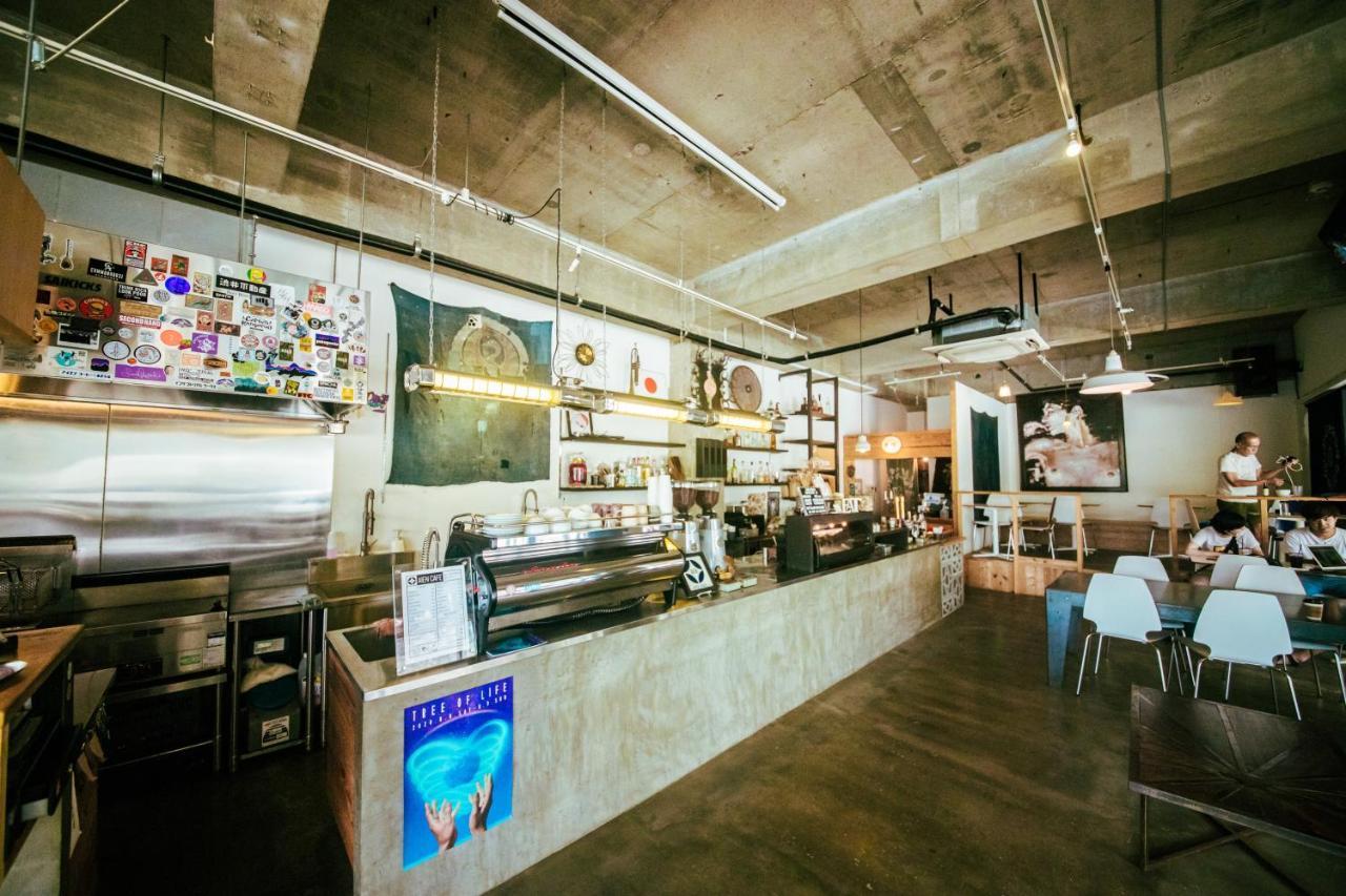 Aien Coffee & Hostel Csatan Kültér fotó