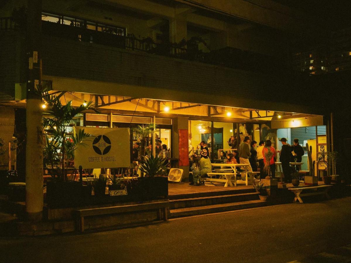 Aien Coffee & Hostel Csatan Kültér fotó
