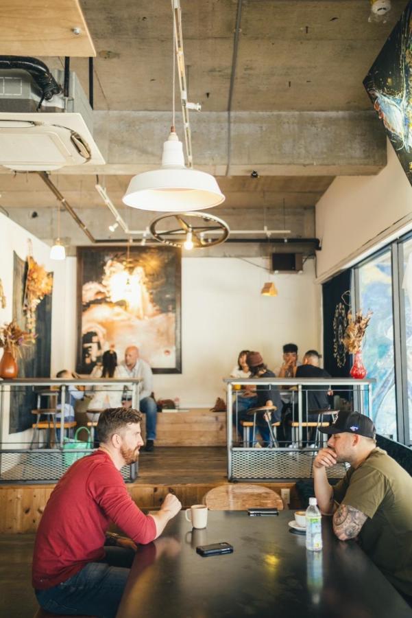 Aien Coffee & Hostel Csatan Kültér fotó